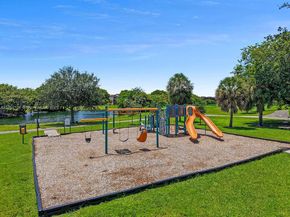 10022 NW 7th St 207, Miami FL 33172