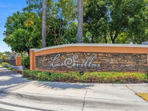 10022 NW 7th St 207, Miami FL 33172