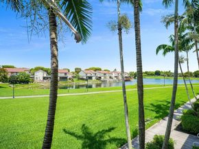 10022 NW 7th St 207, Miami FL 33172