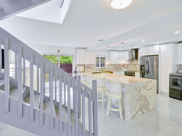 14537 SW 127th Ct, Miami FL 33186