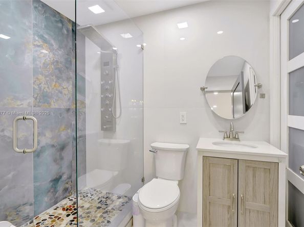 14537 SW 127th Ct, Miami FL 33186