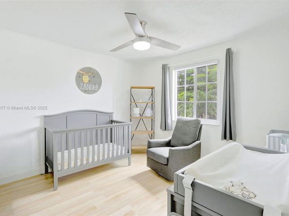 14537 SW 127th Ct, Miami FL 33186