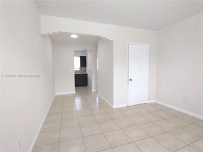 1565 SW 6th St, Miami FL 33135