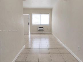 1565 SW 6th St, Miami FL 33135