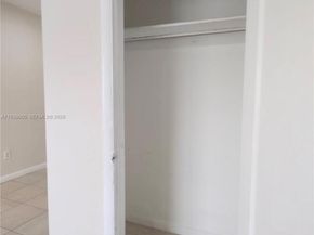 1565 SW 6th St, Miami FL 33135