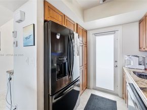 333 NE 21st Ave 608, Deerfield Beach FL 33441