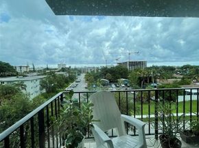 12500 NE 15th Ave 512, North Miami FL 33161