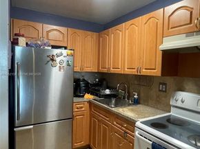 12500 NE 15th Ave 512, North Miami FL 33161