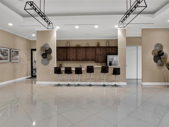 627 SE 34th Ave, Homestead FL 33033