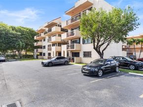 995 SW 84th Ave 223, Miami FL 33144