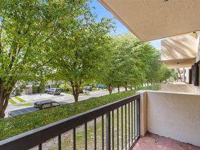 995 SW 84th Ave 223, Miami FL 33144