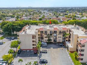 995 SW 84th Ave 223, Miami FL 33144