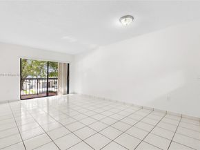 995 SW 84th Ave 223, Miami FL 33144