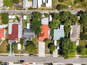 1679 NE 181st St, North Miami Beach FL 33162