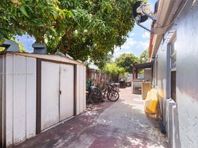 1679 NE 181st St, North Miami Beach FL 33162