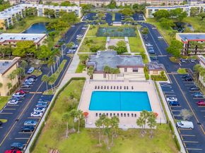 3321 NW 47th Ter 330, Lauderdale Lakes FL 33319