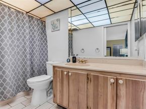 3321 NW 47th Ter 330, Lauderdale Lakes FL 33319