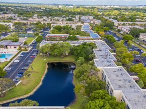 3321 NW 47th Ter 330, Lauderdale Lakes FL 33319