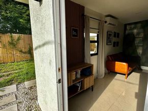 1464 NE 28th St, Pompano Beach FL 33064