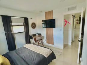 1464 NE 28th St, Pompano Beach FL 33064