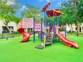 21209 NW 14th Pl 720, Miami Gardens FL 33169