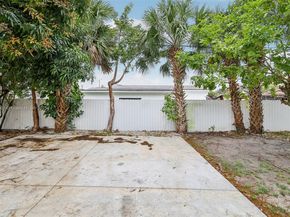 3851 NW 172nd Ter, Miami Gardens FL 33055