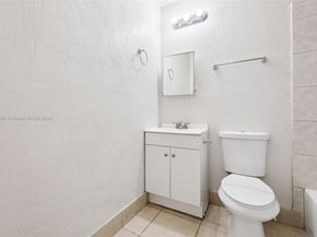 3851 NW 172nd Ter, Miami Gardens FL 33055
