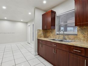 3851 NW 172nd Ter, Miami Gardens FL 33055