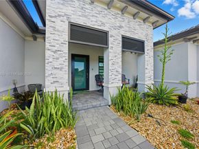 19080 SW 133rd Ct, Miami FL 33177