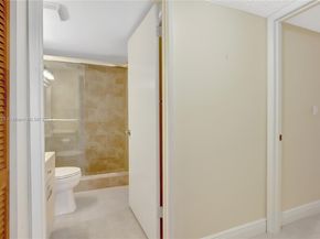 8860 SW 123rd Ct K104, Miami FL 33186
