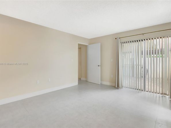 8860 SW 123rd Ct K104, Miami FL 33186