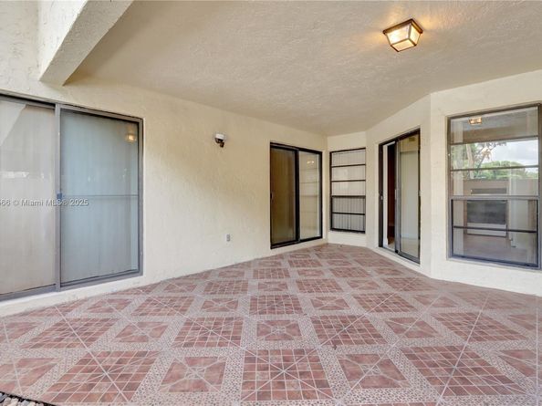 8860 SW 123rd Ct K104, Miami FL 33186