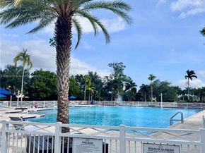 3204 SE 5th St, Homestead FL 33033