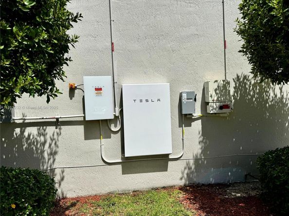 3204 SE 5th St, Homestead FL 33033