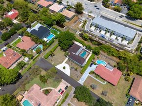 3705 NW 82nd Ave, Coral Springs FL 33065