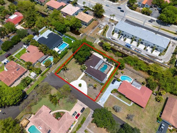 3705 NW 82nd Ave, Coral Springs FL 33065