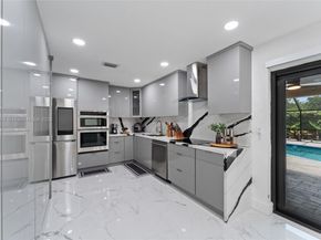 3705 NW 82nd Ave, Coral Springs FL 33065