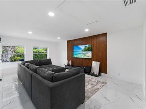 3705 NW 82nd Ave, Coral Springs FL 33065