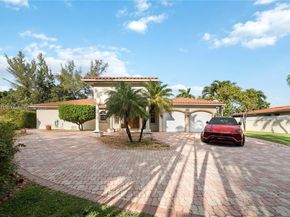 105 S Royal Poinciana Blvd, Miami Springs FL 33166
