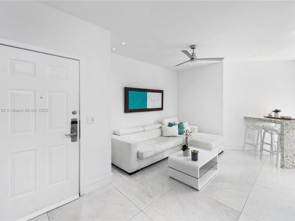 15512 Fisher Island Dr 15512, Miami Beach FL 33109
