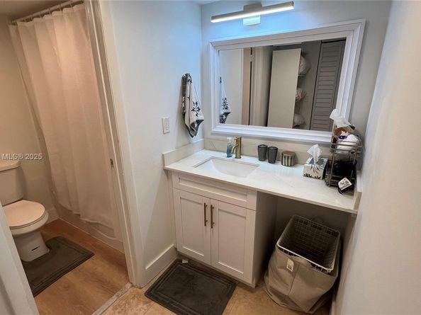 20500 W Country Club Dr 117, Aventura FL 33180