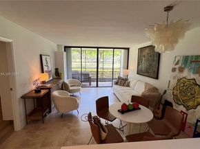 20500 W Country Club Dr 117, Aventura FL 33180