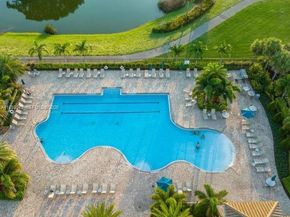 1422 Silk Oak Dr, Hollywood FL 33021