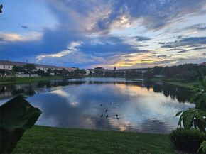 1422 Silk Oak Dr, Hollywood FL 33021