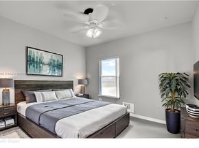 1422 Silk Oak Dr, Hollywood FL 33021