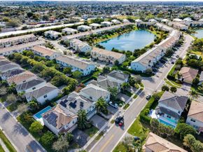 1422 Silk Oak Dr, Hollywood FL 33021