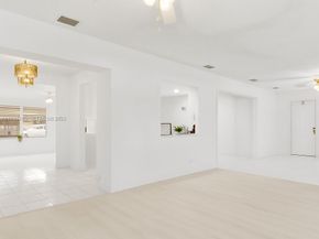 5706 NW 81st Ave, Tamarac FL 33321