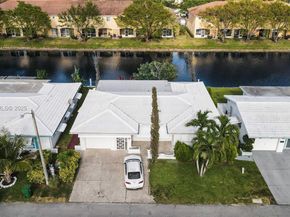 5706 NW 81st Ave, Tamarac FL 33321