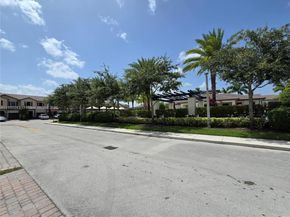 15072 SW 117th Ter, Miami FL 33196