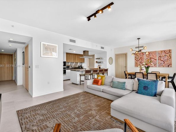 1000 Brickell Plaza 4809, Miami FL 33131